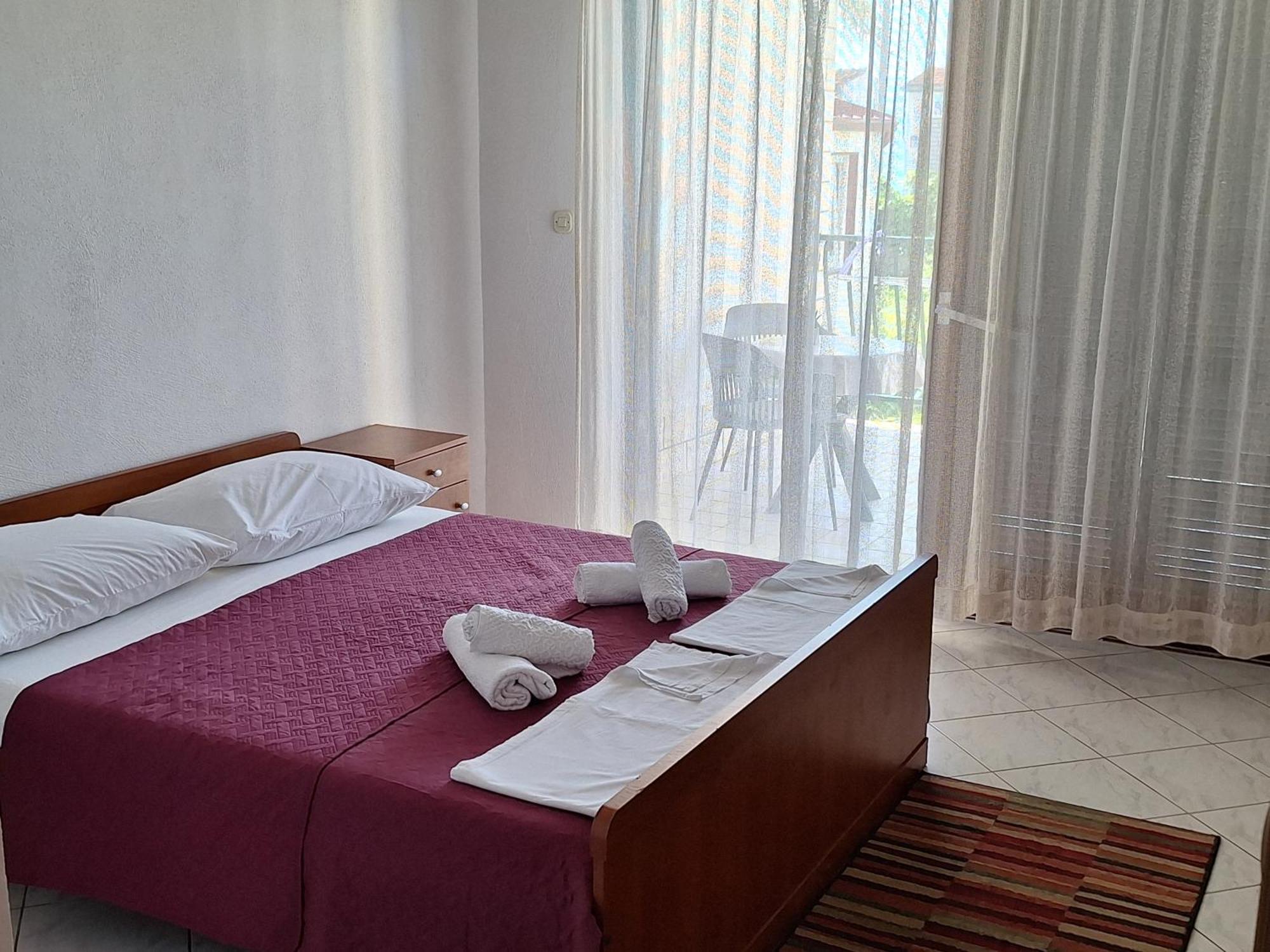 Ante apartments Duće Kamer foto