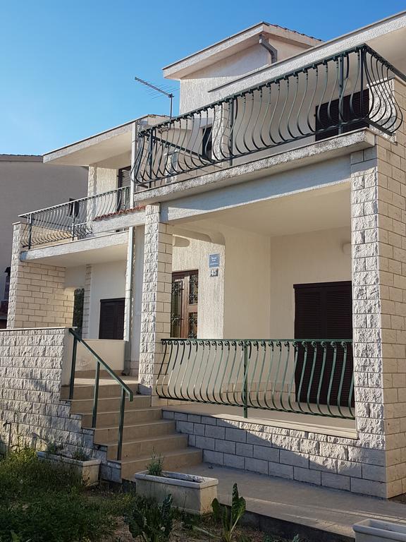Ante apartments Duće Buitenkant foto